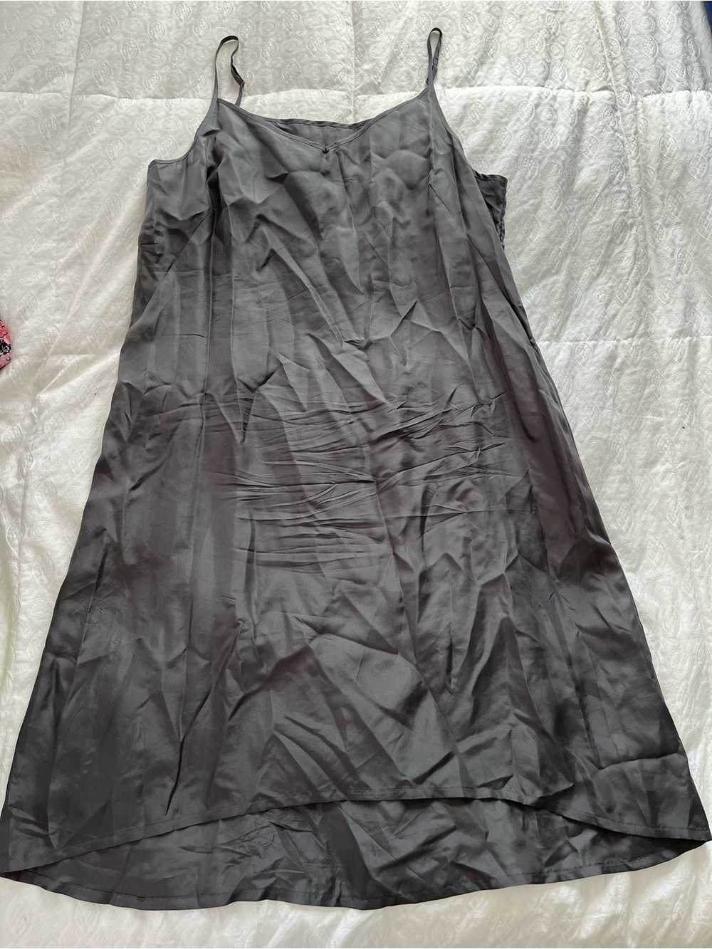 Eileen Fisher Black 100% silk dress size large